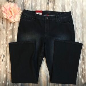 Size 16w Jennifer Lopez BootCut Jeans
